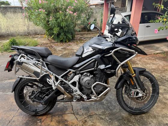 TRIUMPH TIGER 1200 RALLY PRO 